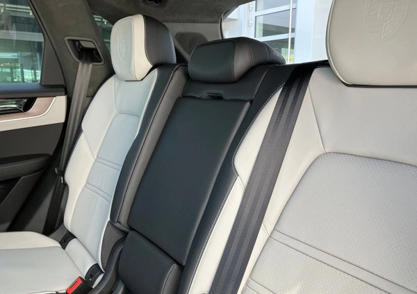 Porsche Cayenne cena 599306 przebieg: 1, rok produkcji 2023 z Kock małe 497